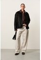 Pantalón Semi Barrel Para Mujer Savia Pantalón Semi Barrel Para Mujer Savia Crema 10 VÉLEZ de Vélez