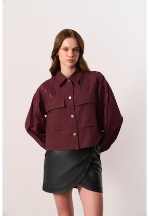 Chaqueta Trucker Oversize Para Mujer Terral Chaqueta Trucker Oversize Para Mujer Terral Vinotinto M VÉLEZ