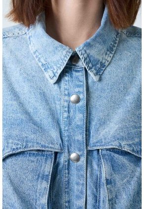 Camisa Perseus Para Mujer Oversized Camisa Perseus Para Mujer Oversized Azul Claro S VÉLEZ