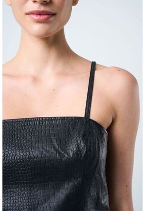 Crop Top De Cuero Folia Para Mujer Semi Ajustado Crop Top De Cuero Folia Para Mujer Semi Ajustado Negro S Vélez