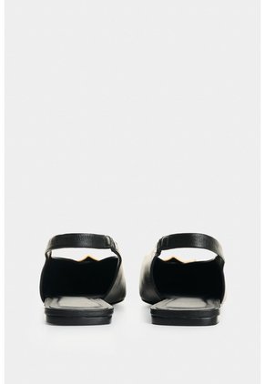 Baleta En Cuero Para Mujer Terral Baleta En Cuero Para Mujer Terral Negro 38 VÉLEZ