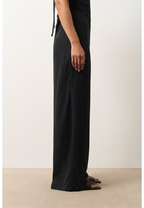 Enterizo Para Mujer Quimera Enterizo Para Mujer Quimera Negro 10 VÉLEZ