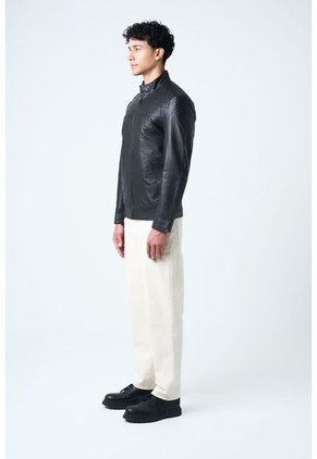 Chaqueta Bosa De Cuero Para Hombre Fit Semi Holgado Chaqueta Bosa De Cuero Para Hombre Fit Semi Holgado Negro L VÉLEZ