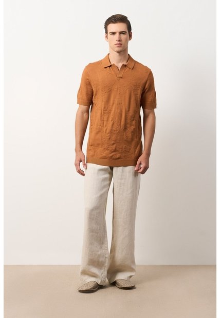 Polo Manga Corta Tejida Para Hombre Xinca Polo Manga Corta Tejida Para Hombre Xinca Miel XS VÉLEZ