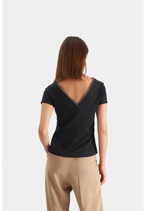 Camiseta Básica Para Mujer Millaré Metálico Decorativo Camiseta Básica Para Mujer Millaré Metálico Decorativo Negro XS VÉLEZ