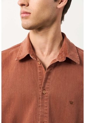 Sobrecamisa Manga Larga Para Hombre Isla Sobrecamisa Manga Larga Para Hombre Isla Tabaco S VÉLEZ