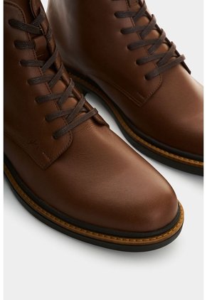 Botas En Cuero Para Hombre Cienaga Botas En Cuero Para Hombre Cienaga Miel 45 VÉLEZ