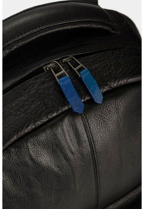 Morral Fagus 2.0 De Cuero Para Hombre Lona En Nylon Morral Fagus 2.0 De Cuero Para Hombre Lona En Nylon Negro VÉLEZ