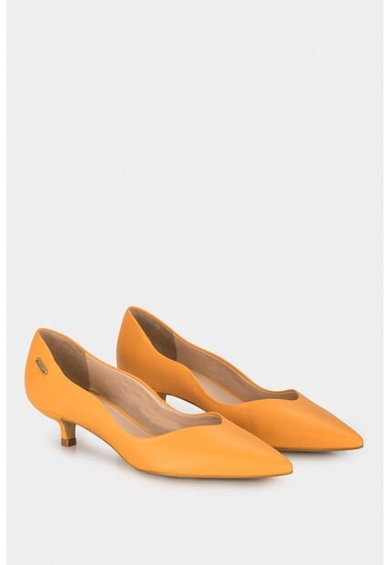 Tacones Cerrados Jade De Cuero Para Mujer Tacón Bajo Amarillo Tacones  Cerrados Jade De Cuero Para Mujer Tacón Bajo Amarillo 36 Vélez