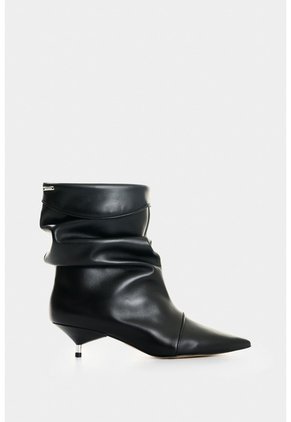 Botín Arizona En Cuero Para Mujer Botín Arizona En Cuero Para Mujer Negro 37 VÉLEZ