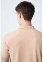Polo Para Hombre Semi Fit Detalle Jacquard Polo Para Hombre Semi Fit Detalle Jacquard Arena XS VÉLEZ de Vélez