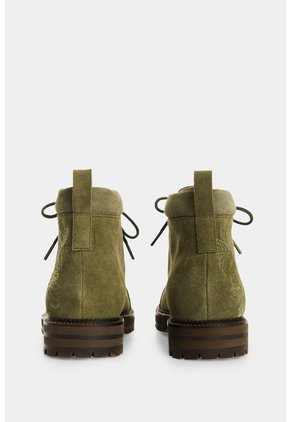 Botas En Carnaza Bordada Para Hombre Nacar Botas En Carnaza Bordada Para Hombre Nacar Verde Oliva 39 VÉLEZ