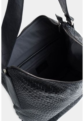 Shopping Delta De Cuero Para Mujer Grabado Ondas Shopping Delta De Cuero Para Mujer Grabado Ondas Negro VÉLEZ