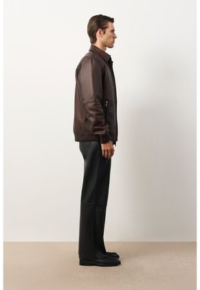 Chaqueta En Cuero Desgastado Para Hombre Sinu Chaqueta En Cuero Desgastado Para Hombre Sinu Cafe XS VÉLEZ