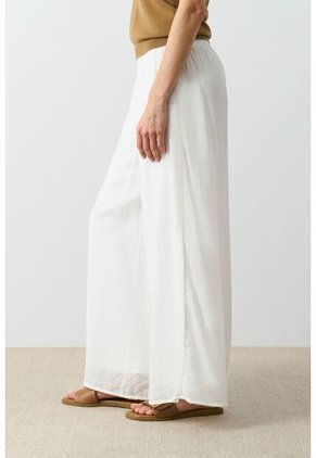 Pantalón Silueta Palazzo Para Mujer Gael Pantalón Silueta Palazzo Para Mujer Gael Crema 10 VÉLEZ