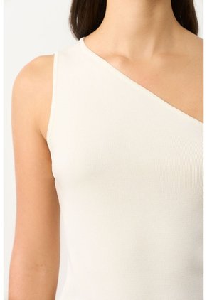 Top Tejido Asimetrico Para Mujer Quimera Top Tejido Asimetrico Para Mujer Quimera Crema XS VÉLEZ
