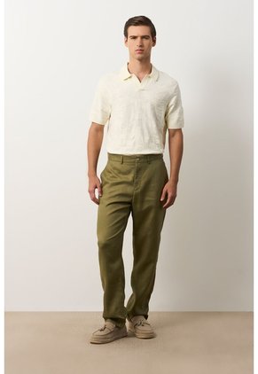 Pantalón Para Hombre Alma Pantalón Para Hombre Alma Verde Oliva 36 VÉLEZ