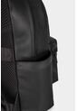 Morral San Patricio De Cuero Y Lona Para Hombre Aplique Metálico Morral San Patricio De Cuero Y Lona Para Hombre Aplique Metálico Negro VÉLEZ de Vélez