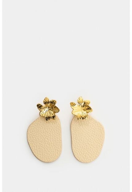 Arete Flor Metalizada De Cuero Para Mujer Lumia Arete Flor Metalizada De Cuero Para Mujer Lumia Dorado VÉLEZ