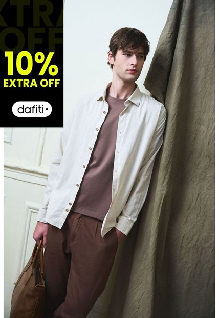 Camisa Manga Larga En Lino Para Hombre Silueta Semi Ajustada Camisa Manga Larga En Lino Para Hombre Silueta Semi Ajustada Arena L VÉLEZ