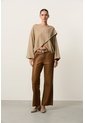 Sweater Oversize Tejido Para Mujer Cayena Sweater Oversize Tejido Para Mujer Cayena Arena M VÉLEZ de Vélez