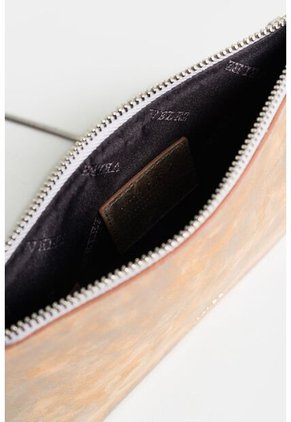 Cosmetiquera Delfos De Cuero Tipo Folia Para Mujer Brillo Natural Cosmetiquera Delfos De Cuero Tipo Folia Para Mujer Brillo Natural Plata Vélez