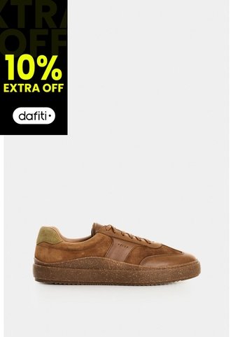 Tenis En Cuero Para Hombre Clima Nacar Tenis En Cuero Para Hombre Clima Nacar Miel 45 VÉLEZ Vélez