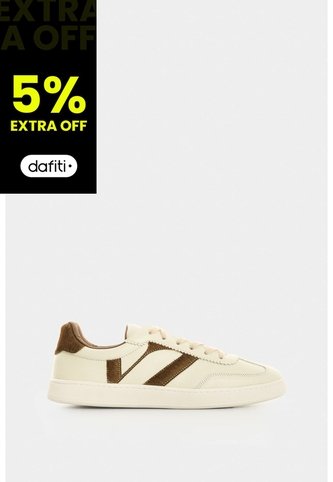 Tenis En Cuero Para Mujer Flair Tenis En Cuero Para Mujer Flair Crema 41 VÉLEZ Vélez
