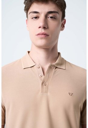 Polo Para Hombre Semi Fit Detalle Jacquard Polo Para Hombre Semi Fit Detalle Jacquard Arena S VÉLEZ