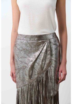 Falda Midi De Cuero Folia Para Mujer Lyra Falda Midi De Cuero Folia Para Mujer Lyra Plata 10 VÉLEZ