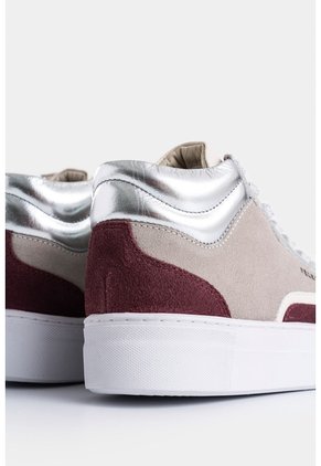 Tenis Tipo Bota Magena De Cuero Para Mujer Acabado Vintage Tenis Tipo Bota Magena De Cuero Para Mujer Acabado Vintage Gris 41 VÉLEZ