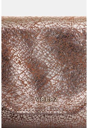 Porta Chequera De Cuero Folia Para Mujer Damasco 2 Porta Chequera De Cuero Folia Para Mujer Damasco 2 Plata VÉLEZ
