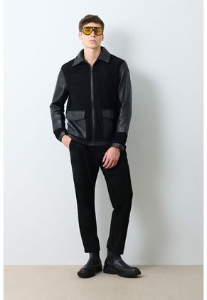 Chaqueta De Cuero Para Hombre Nila 2 Chaqueta De Cuero Para Hombre Nila 2 Negro S VÉLEZ