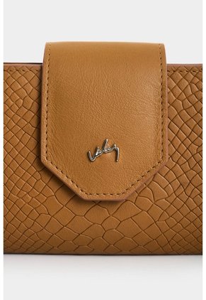 Billetera Porta Chequera De Cuero Grabado Para Mujer Extravaganza Billetera Porta Chequera De Cuero Grabado Para Mujer Extravaganza Miel VÉLEZ