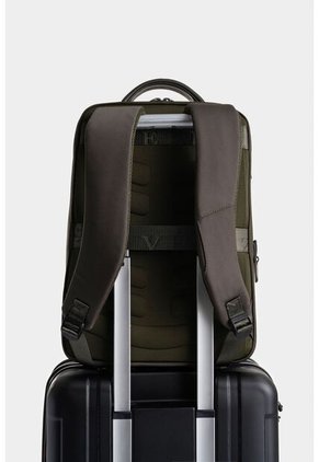 Tula Morral Oasis De Lona Para Hombre Detalle Acento De Color Tula Morral Oasis De Lona Para Hombre Detalle Acento De Color Verde Oliva VÉLEZ