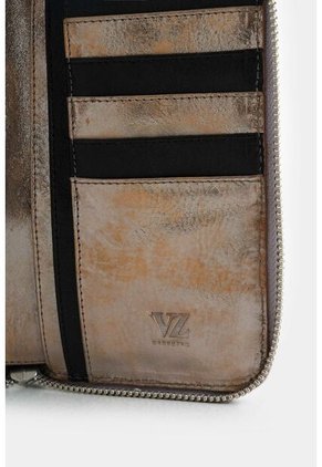 Porta Chequera Ibiza De Cuero Folia Para Mujer Monogram Porta Chequera Ibiza De Cuero Folia Para Mujer Monogram Plata Vélez