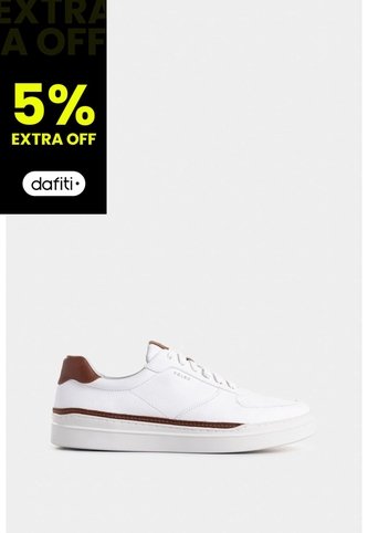 Tenis Whited De Cuero Para Hombre Detalle Contraste Tenis Whited De Cuero Para Hombre Detalle Contraste Blanco 44 VÉLEZ Vélez