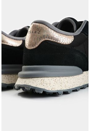 Tenis De Cuero Gamuzado Y Textil Para Mujer Boreal Tenis De Cuero Gamuzado Y Textil Para Mujer Boreal Negro 40 VÉLEZ