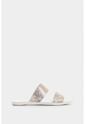 Sandalia Plana Iris De Cuero Para Mujer Grabada Sandalia Plana Iris De Cuero Para Mujer Grabada Plata 40 VÉLEZ