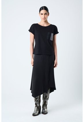 Camiseta Manga Corta Para Mujer Bolsillo Cuero Camiseta Manga Corta Para Mujer Bolsillo Cuero Negro L VÉLEZ