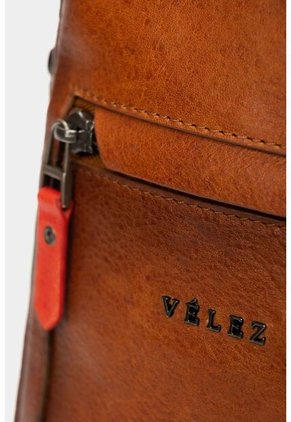 Manos Libres Mikeno De Cuero Para Hombre Cargadera Ajustable Miel Manos Libres Mikeno De Cuero Para Hombre Cargadera Ajustable Miel VÉLEZ