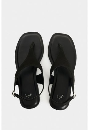 Sandalia Plana En Cuero Para Mujer Cienaga Sandalia Plana En Cuero Para Mujer Cienaga Negro 36 VÉLEZ