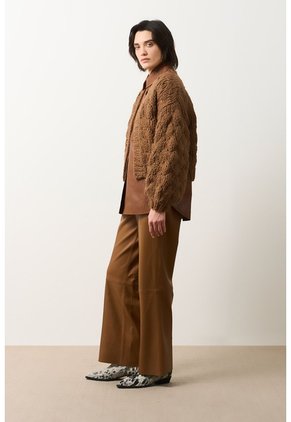 Cardigan Tejido Para Mujer Luzia Cardigan Tejido Para Mujer Luzia Miel M VÉLEZ