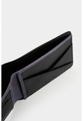 Billetera Oasis De Cuero Para Hombre Detalle Contraste Billetera Oasis De Cuero Para Hombre Detalle Contraste Negro VÉLEZ