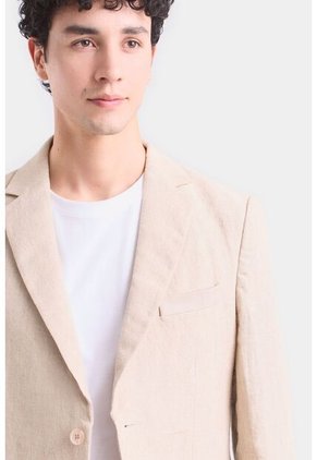 Blazer Yaqui En Lino Para Hombre Silueta Semi Ajustada Blazer Yaqui En Lino Para Hombre Silueta Semi Ajustada Beige S VÉLEZ