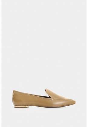 Mocasín En Cuero Para Mujer Ocaso Mocasín En Cuero Para Mujer Ocaso Tabaco 36 VÉLEZ