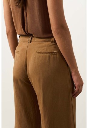 Pantalón Loa Palazzo Tiro Alto Para Mujer Pantalón Loa Palazzo Tiro Alto Para Mujer Miel 12 VÉLEZ