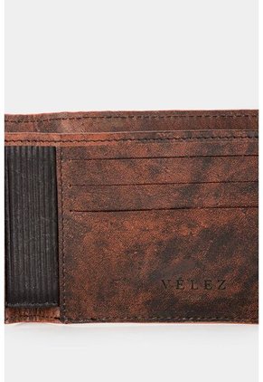 Billetera Trekking De Cuero Para Hombre Con Acabado Artesanal Billetera Trekking De Cuero Para Hombre Con Acabado Artesanal Brandy Vélez