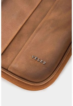 Porta Pasaporte De Cuero Para Hombre Ibis Miel Porta Pasaporte De Cuero Para Hombre Ibis Miel VÉLEZ