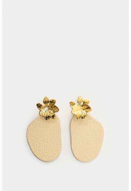 Arete Flor Metalizada De Cuero Para Mujer Lumia Arete Flor Metalizada De Cuero Para Mujer Lumia Dorado VÉLEZ